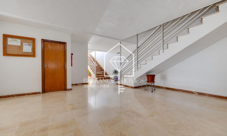 Sprzedaż - Apartament - San Pedro del Pinatar