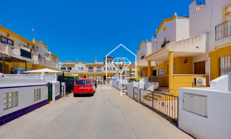 Revente - Terraced House - Guardamar del Segura - El Raso