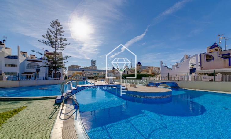 Revente - Terraced House - Torrevieja - Zona Carrefour