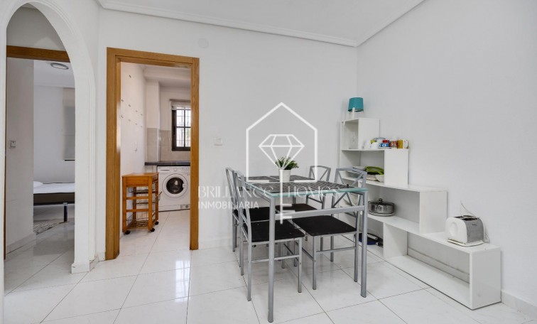 Sprzedaż - Apartament - Punta Prima
