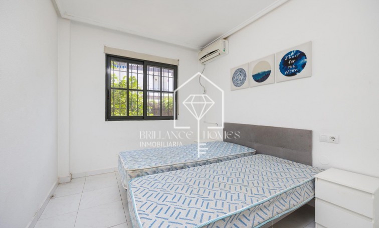 Sprzedaż - Apartament - Punta Prima