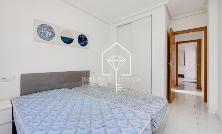 Sprzedaż - Apartament - Punta Prima