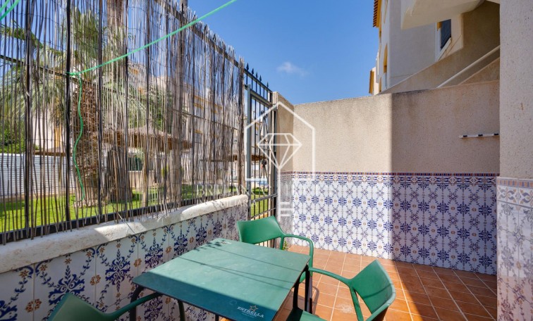Sprzedaż - Apartament - Punta Prima