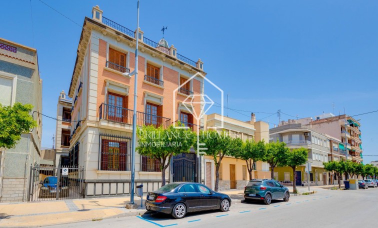 Sale - detached house - Callosa De Segura
