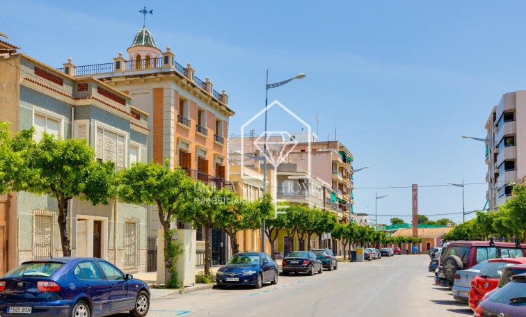 Sale - detached house - Callosa De Segura