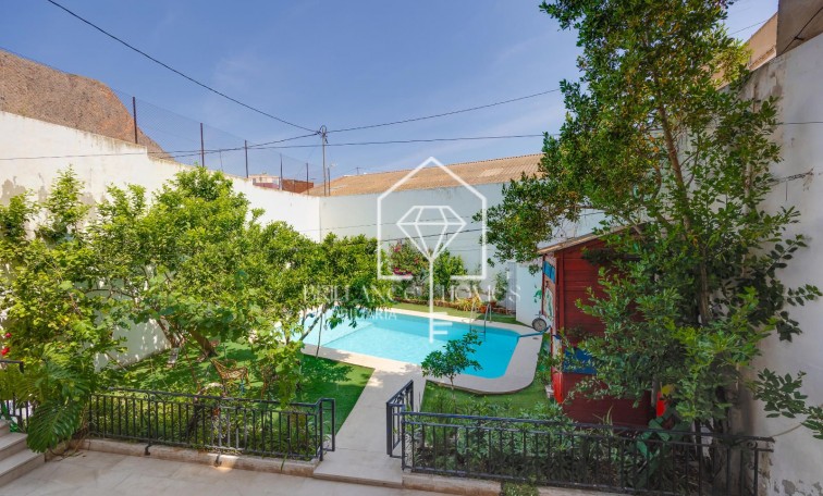 Sale - detached house - Callosa De Segura