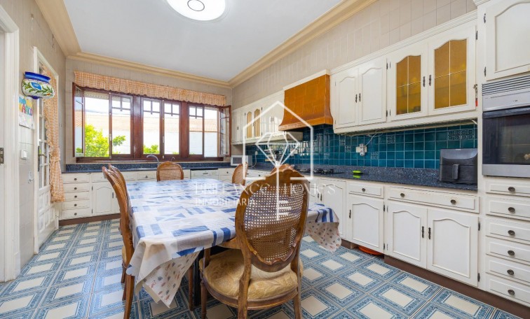 Sale - detached house - Callosa De Segura