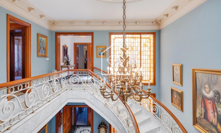 Sale - detached house - Callosa De Segura