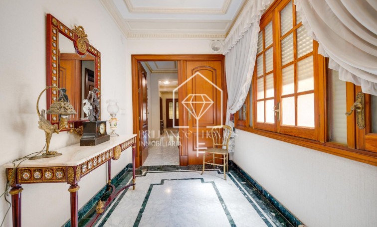 Sale - detached house - Callosa De Segura