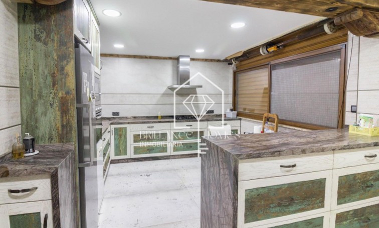 Sale - detached house - Redován