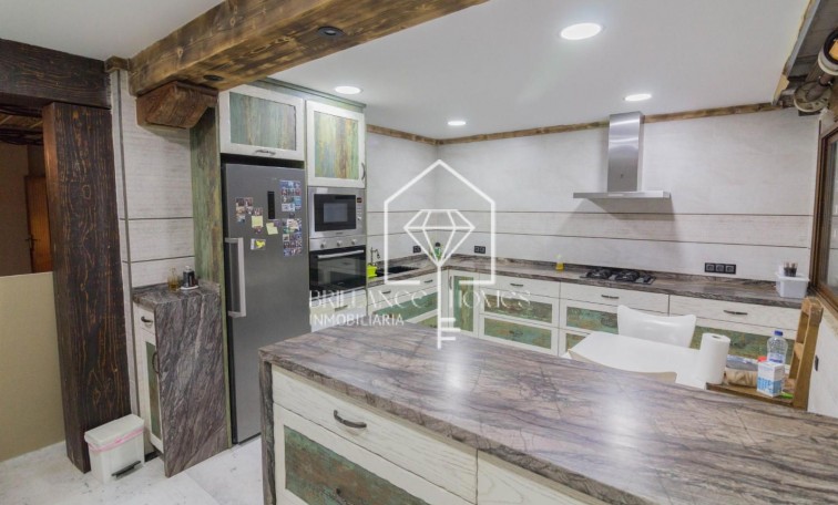 Sale - detached house - Redován