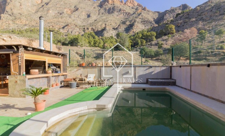 Sale - detached house - Redován