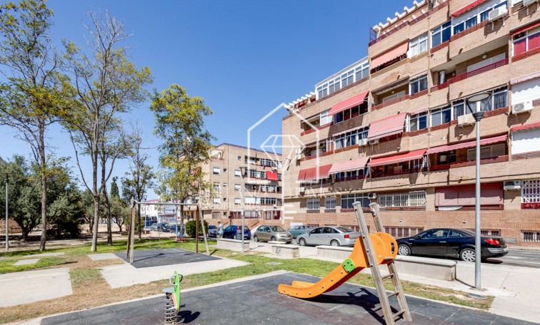 Revente - Apartment - Torrevieja - El Molino