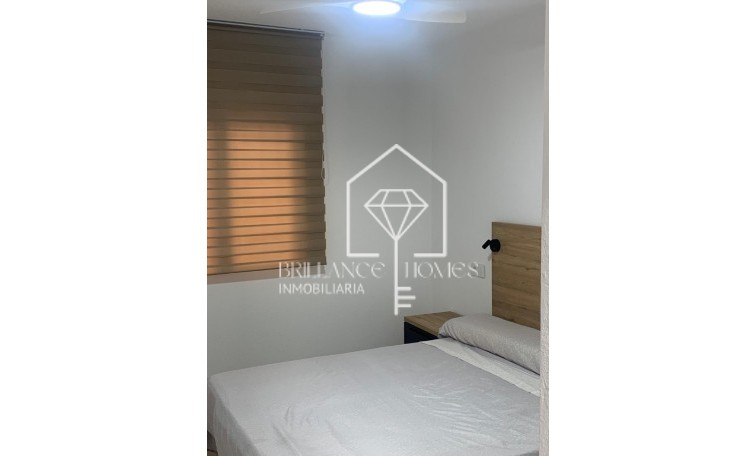 Sprzedaż - Bungalows Planta Baja - Los Arenales del Sol - Arenales