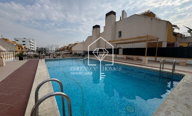 Sprzedaż - Bungalows Planta Baja - Los Arenales del Sol - Arenales