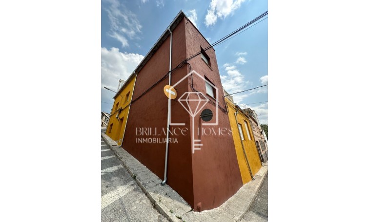 Sale - Casa - Alicante - Banyeres de Mariola