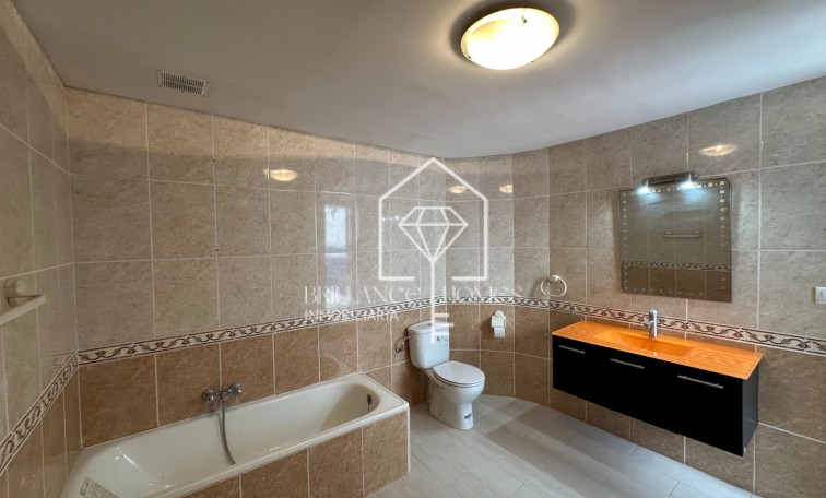 Sale - Casa - Alicante - Banyeres de Mariola
