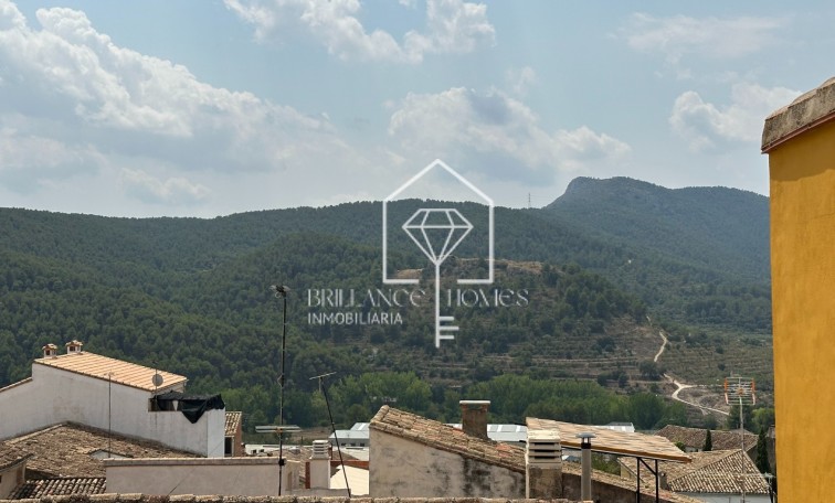 Sale - Casa - Alicante - Banyeres de Mariola