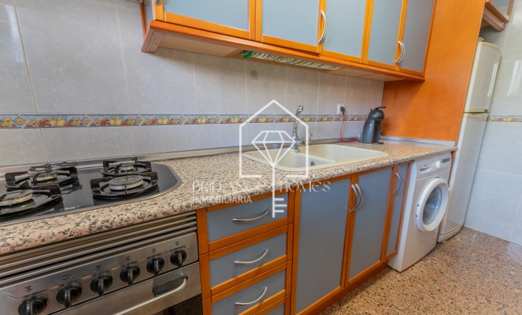 Sale - Apartment / flat - Los Arenales del Sol - Arenales