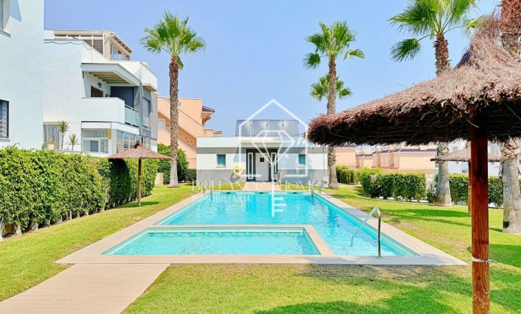 Sale - Apartment - Torrevieja - Los Altos