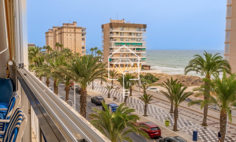 Sale - Apartment / flat - Los Arenales del Sol - Arenales
