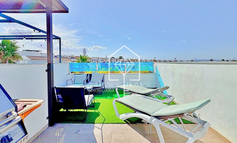 Segunda mano - Townhouse - Torrevieja - Los Balcones