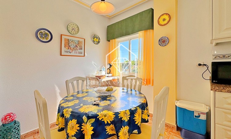 Segunda mano - Apartment - Orihuela Costa - La Zenia