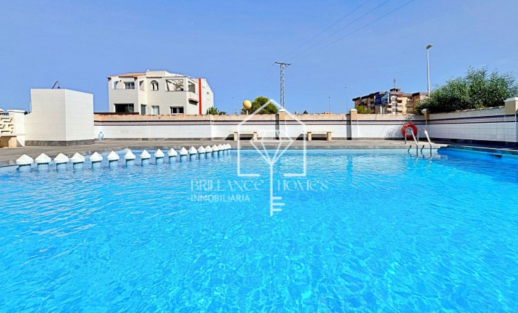 Segunda mano - Apartment - Orihuela Costa - La Zenia