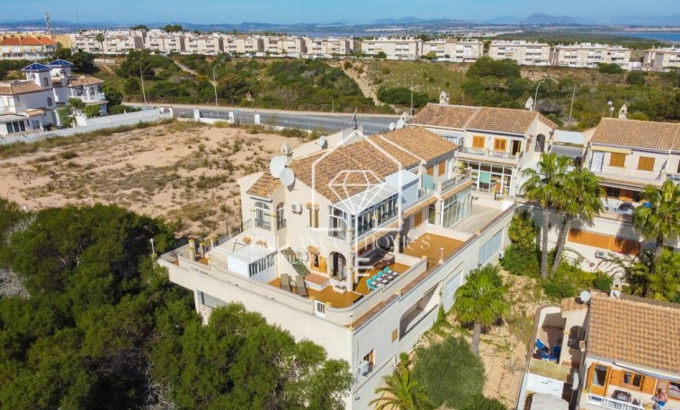 Segunda mano - Duplex Apartment - Torrevieja