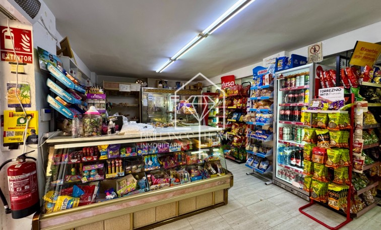 Segunda mano - Local comercial - Los Arenales del Sol - Arenales