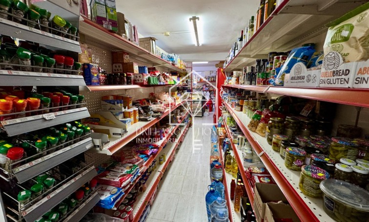 Segunda mano - Local comercial - Los Arenales del Sol - Arenales