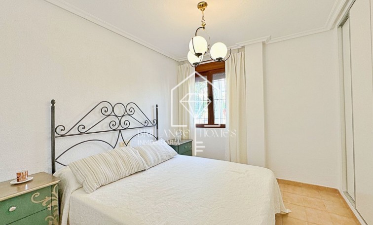 Segunda mano - Apartment - Torrevieja - Rocio del Mar