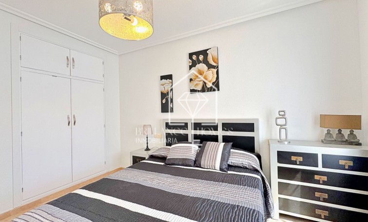 Segunda mano - Apartment - Torrevieja - Rocio del Mar