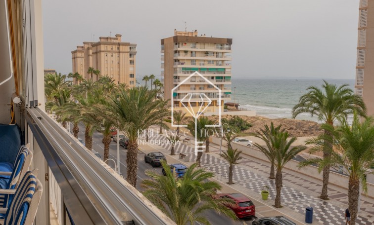 Segunda mano - Apartamento / piso - Los Arenales del Sol - Arenales