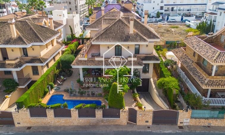 Segunda mano - Villa - Torrevieja - La Veleta