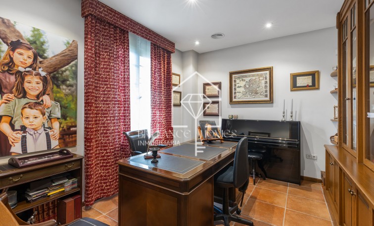 Segunda mano - Villa - Torrevieja - La Veleta