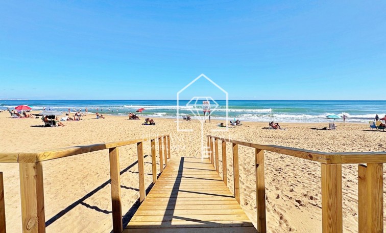 Segunda mano - Apartment - Torrevieja - La Mata