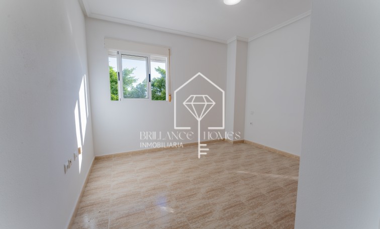 Segunda mano - Apartamento / piso - Los Arenales del Sol - Arenales