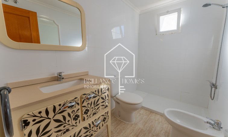 Segunda mano - Apartamento / piso - Los Arenales del Sol - Arenales