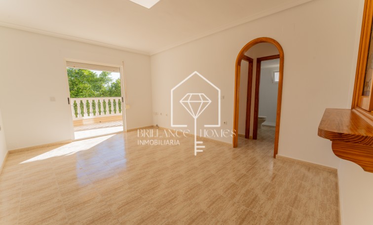 Segunda mano - Apartamento / piso - Los Arenales del Sol - Arenales