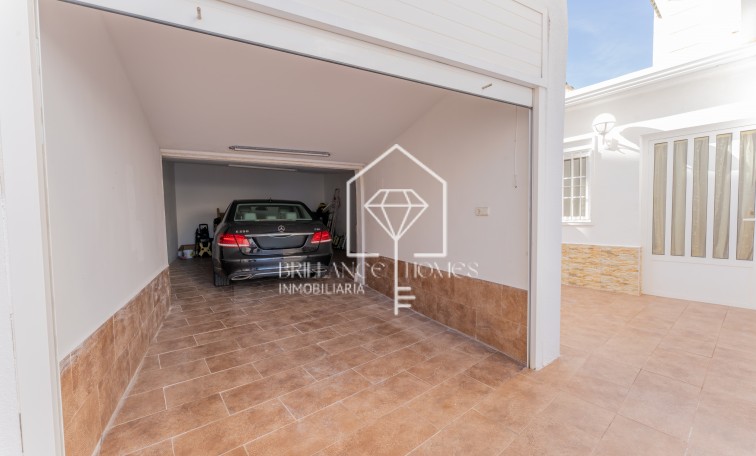 Segunda mano - Chalet - Los Arenales del Sol - Arenales
