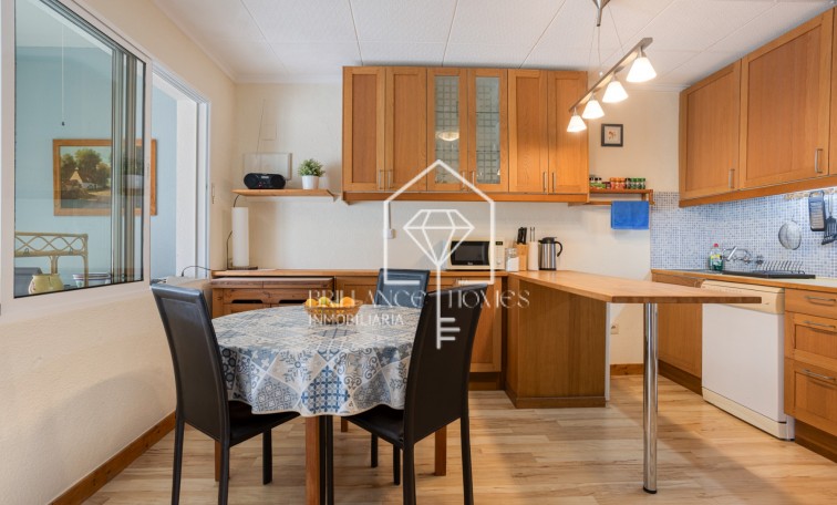 Segunda mano - Terraced house / Townhouse - Torrevieja - La Siesta