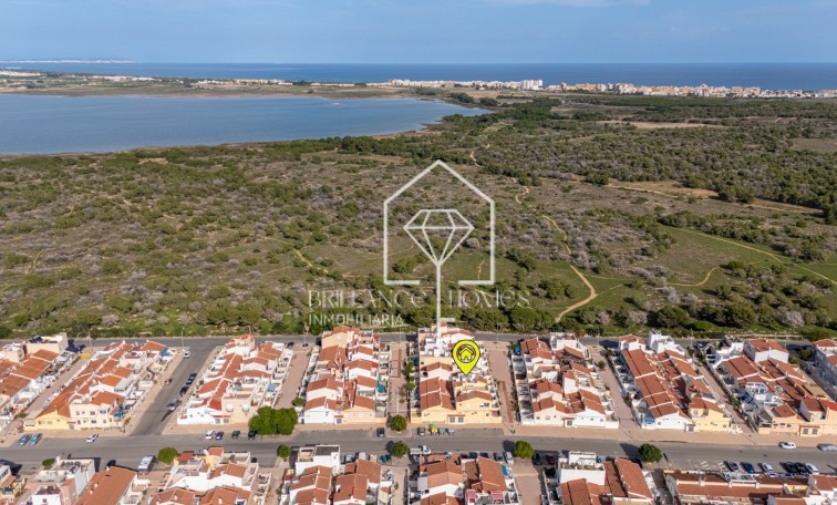 Segunda mano - Terraced house / Townhouse - Torrevieja - La Siesta