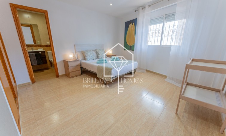 Segunda mano - Apartamento / piso - Los Arenales del Sol - Arenales