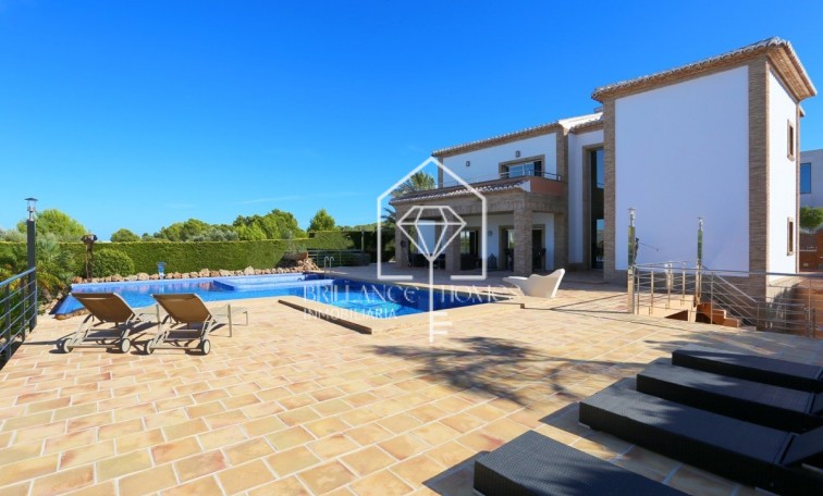 Sale - Villa - Jávea