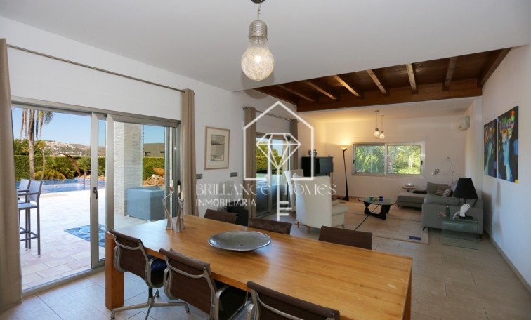 Sale - Villa - Jávea