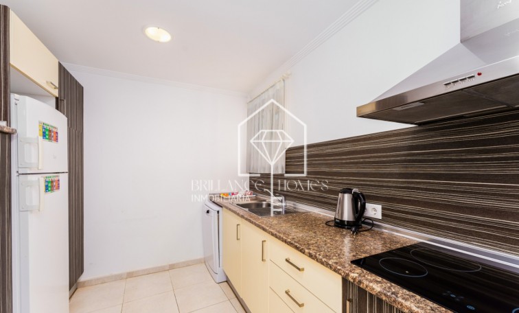 Resale - Villa - Jávea