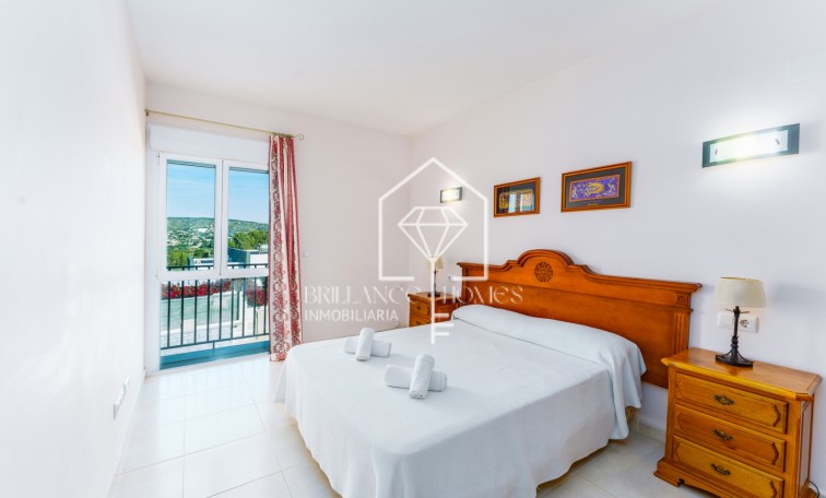 Resale - Villa - Jávea