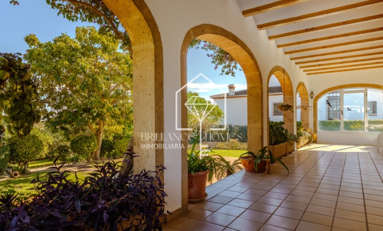 Sale - Villa - Jávea