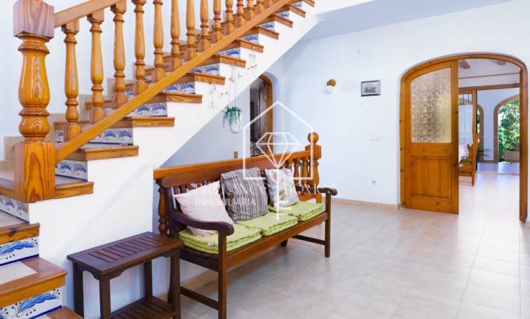 Sale - Villa - Jávea